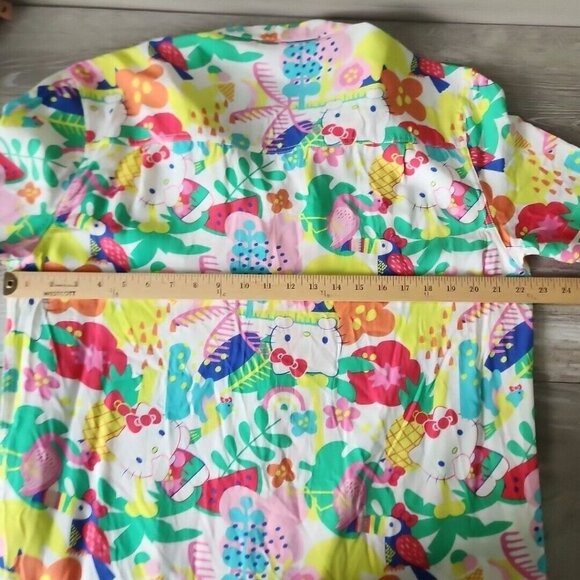 Hello Kitty Short-Sleeve Hawaiian Button Shirt Tropical Floral Print Beach - Picture 9 of 16